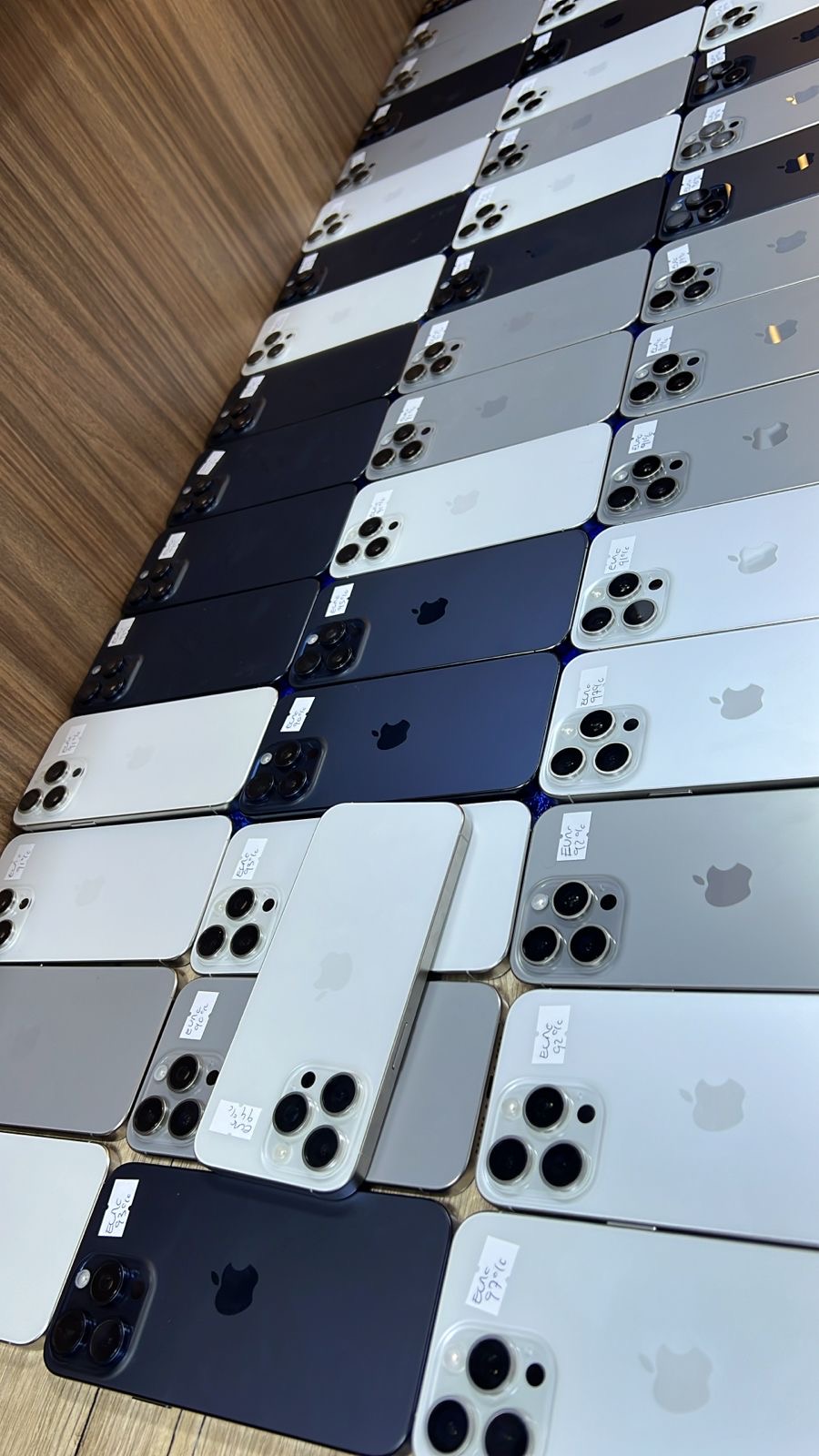 Apple iPhone 15 Pro Max 256Go Version Europe | PRIX E-Sim|Carte Sim